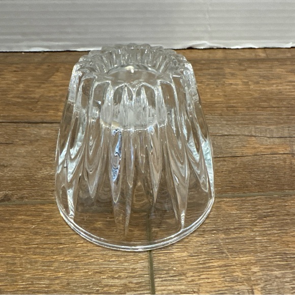 Clear Glass Candle Votive Holder Or Candy Dish Linear Pattern - Picture 4 of 7